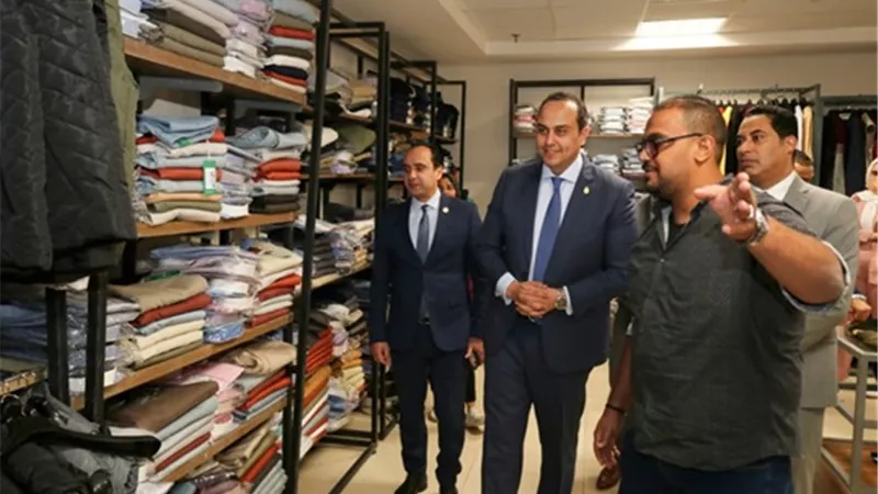 من خصومات للأسر إلى تخليد الشهداء.. الرعاية الصحية تضع الإنسان أولًا