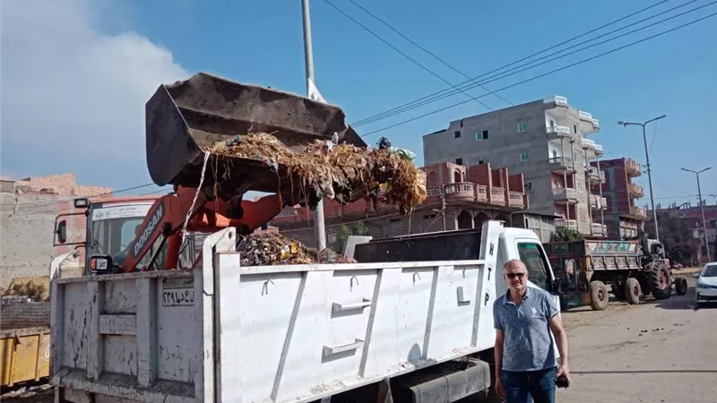 رفع كفاءة الإنارة بشوارع وأحياء سيدي غازي بكفرالشيخ