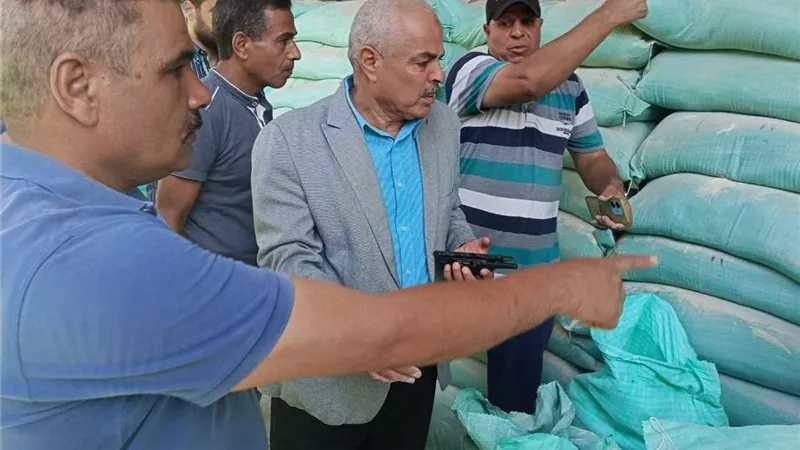ضبط 118 شيكارة دقيق مخالفة وإعدام 765 كيلو لحوم غير صالحة خلال حملات بالمنيا