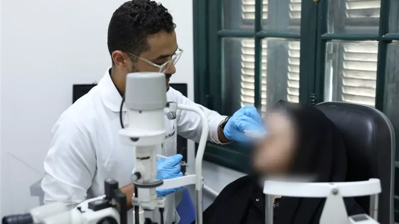  «فقدان البصر» فى مستشفى 6 أكتوبر.. إهمال طبى «يحرج» وزارة الصحة 