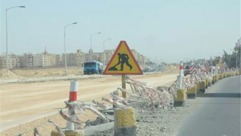 تحويلات مرورية لتنفيذ أعمال إنشائية بكوبري التسعين في اتجاه السلام