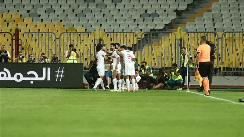 الزمالك يتقدم بهدف عكسي على المصري البورسعيدي بالشوط الأول
