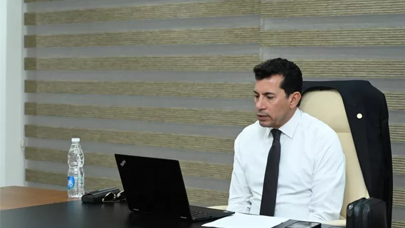 وزير الشباب والرياضة يشهد عبر تقنية الفيديو كونفرانس ختام فعاليات معسكر 