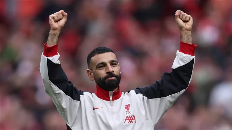 محمد صلاح ينقذ ليفربول ويخطف فوزاً قاتلاً أمام بيرنلي 