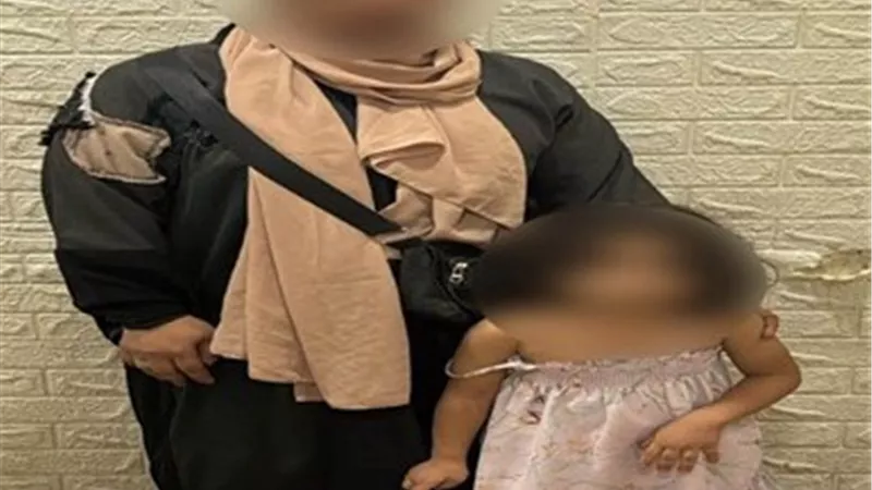 بعد تداول صورتها.. القبض على سيدة استغلت طفلتها في أعمال التسول بالقاهرة 
