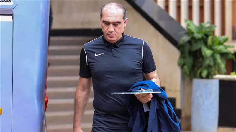 ناقد رياضي: علي ماهر يرحل عن سيراميكا كليوباترا لتدريب الاتحاد الليبي
