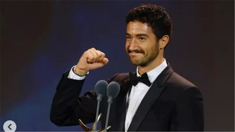 أول تعليق من أحمد مالك بعد تكريمه كأفضل ممثل شاب من الجونة 
