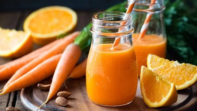 نصائح الصحة لمواجهة برودة الشتاء.. مشروبات طبيعية لتعزيز الطاقة والتدفئة