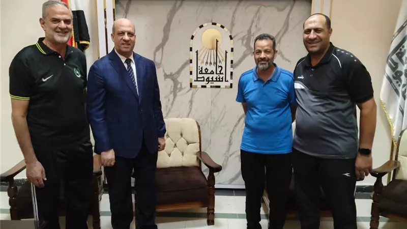 اتحاد الكرة الطائرة يضع خطة لتطوير منظومة التدريب في الصعيد