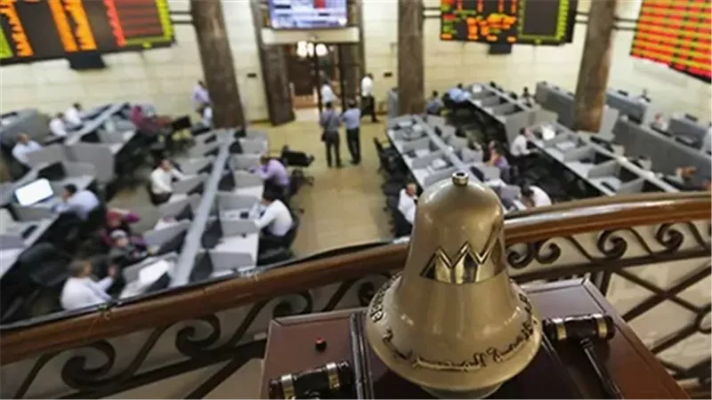  البورصة المصرية تغلق على تباين.. وEGX30 يرتفع إلى 38.1 ألف نقطة