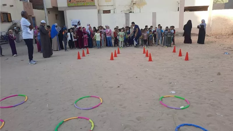 القوافل الرياضية بالوادي الجديد تنشر البهجة بين أبناء حي المجاهدين