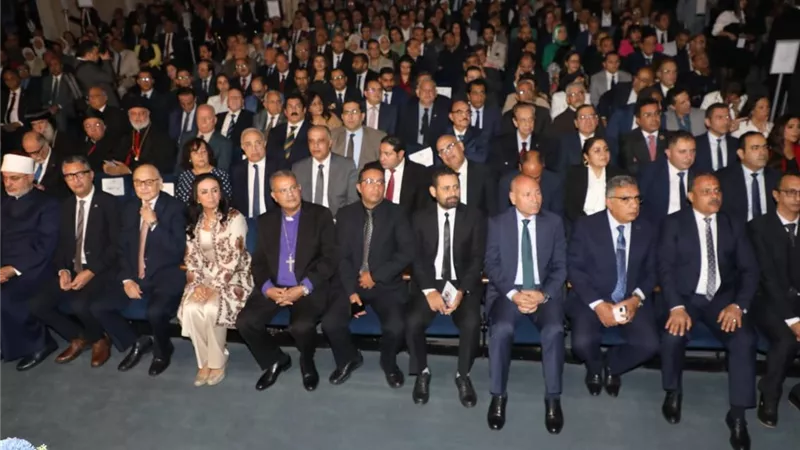 محافظ القاهرة: الهيئة القبطية الإنجيلية ساهمت في دعم جهود تحقيق التنمية الشاملة