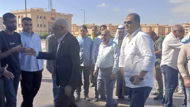 محافظ شمال سيناء يتفقد مدينة رفح الجديدة ومستشفى الشيخ زويد 