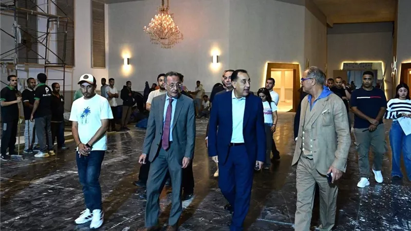 رئيس الوزراء يطلع على الاستعدادات النهائية لاحتفالية المتحف المصري الكبير