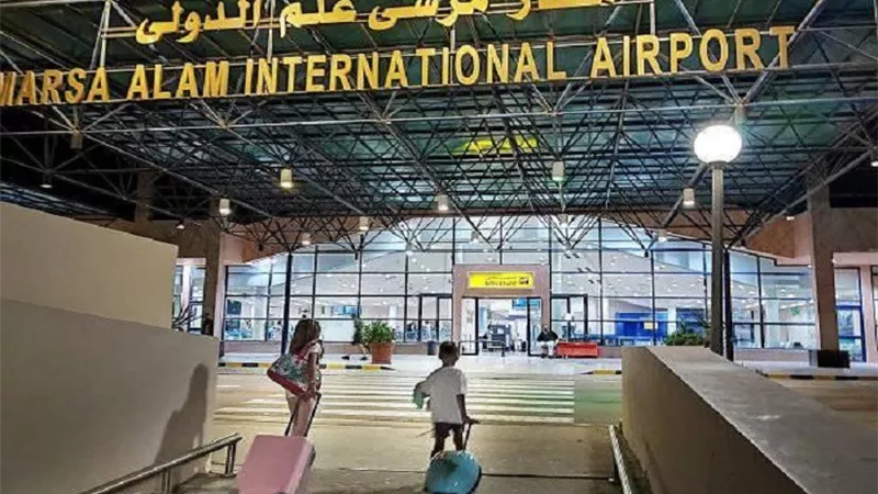 اليوم.. مطار مرسى علم يستقبل  7 آلاف سائح من جنسيات مختلفة