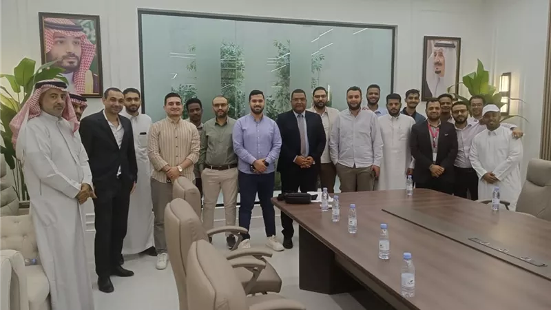 مكتب التمثيل العمالي ينظم ورشة توعوية للعمالة المصرية بالرياض