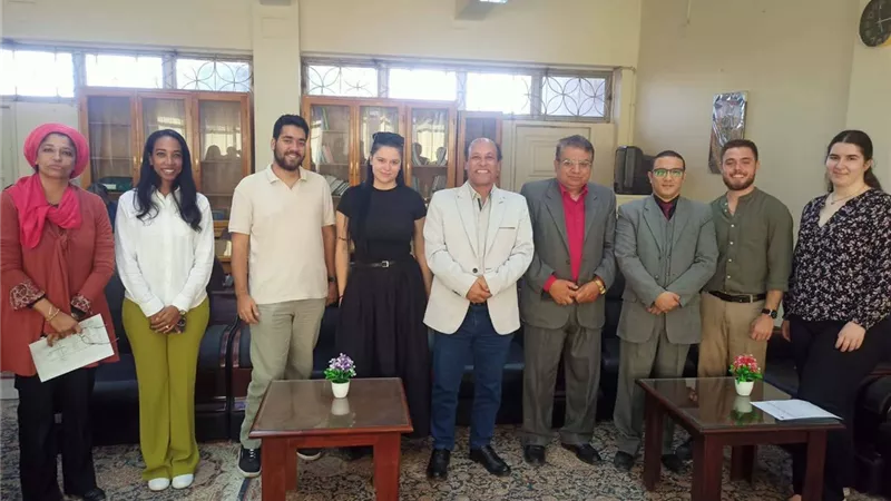 رئيس جامعة حلوان: نسير وفق خطة الدولة لاستقطاب الطلاب الوافدين