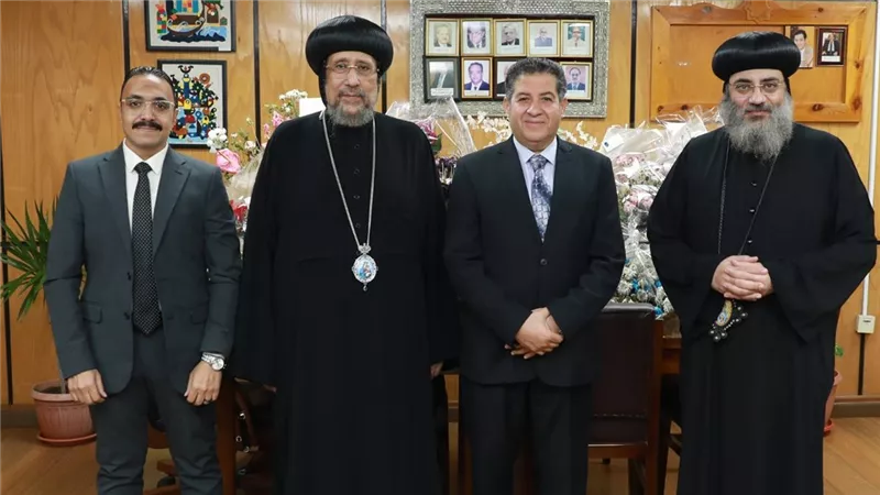 الأنبا إرميا يثمّن كلمة الإمام الأكبر في إيطاليا ويشيد بجهوده لترسيخ السلام 