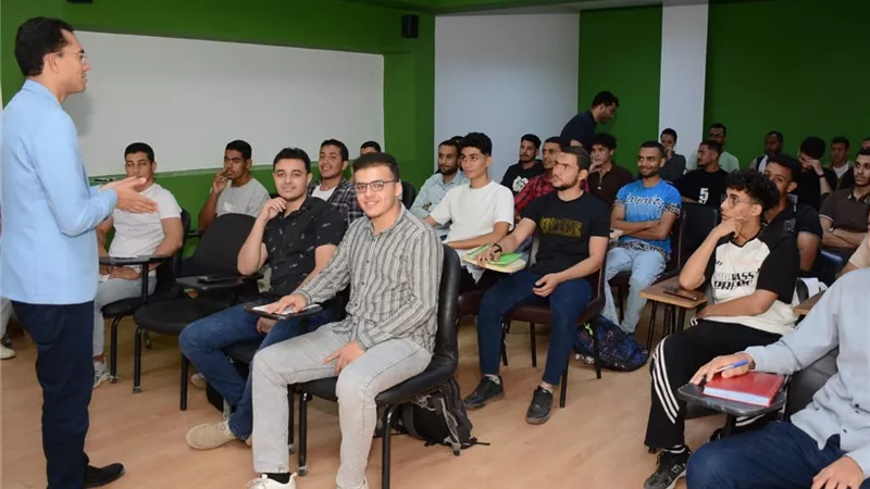 «الجودة وسلامة الأغذية» دورة تدريبية لطلاب كلية الهندسة الزراعية بالقاهرة