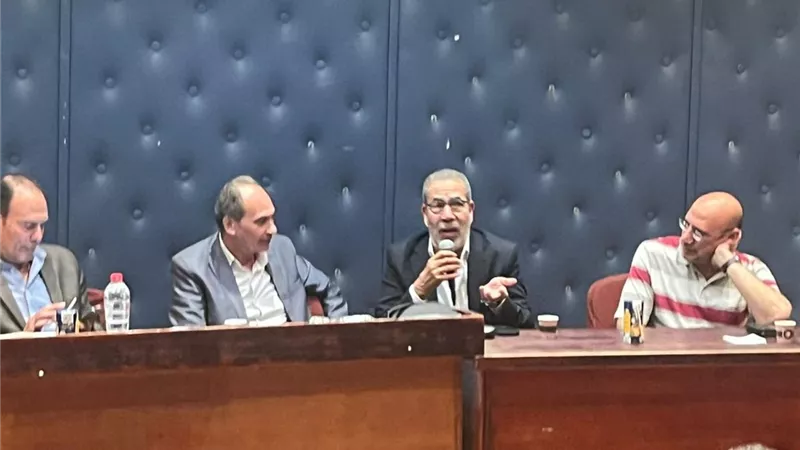 مدحت العدل يعلن إطلاق ورشة لتعليم كتابة السيناريو وجائزة مالية لأفضل بحث