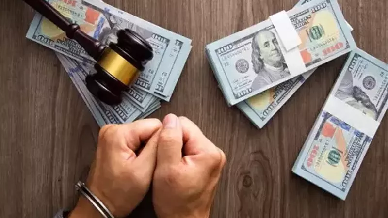 العقوبات في قانون مكافحة غسل الأموال.. قانوني يوضح