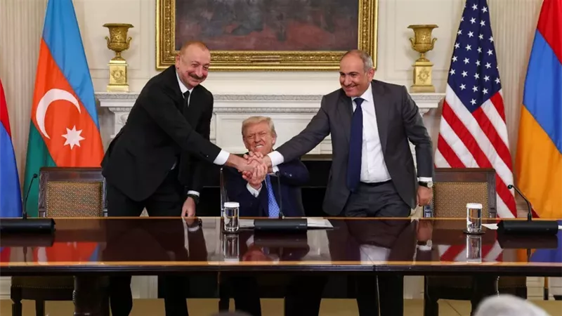 بين مؤشرات الثقة وبوادر الخلاف.. هل تنجح أذربيجان وأرمينيا في تجنّب تصعيد جديد؟