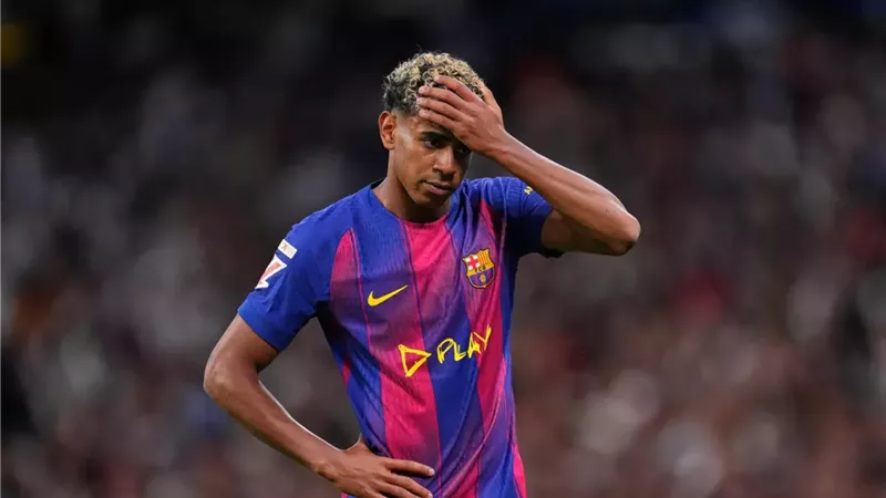 لامين يامال بين برشلونة وباريس.. هل تحدث الصدمة في سوق الانتقالات؟