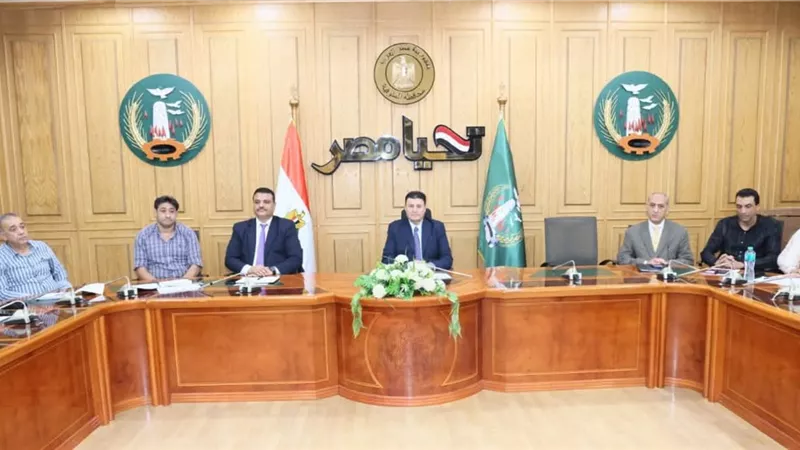 المنوفية تستعرض نسب إنجاز مشروعات الخطة الاستثمارية الجديدة 