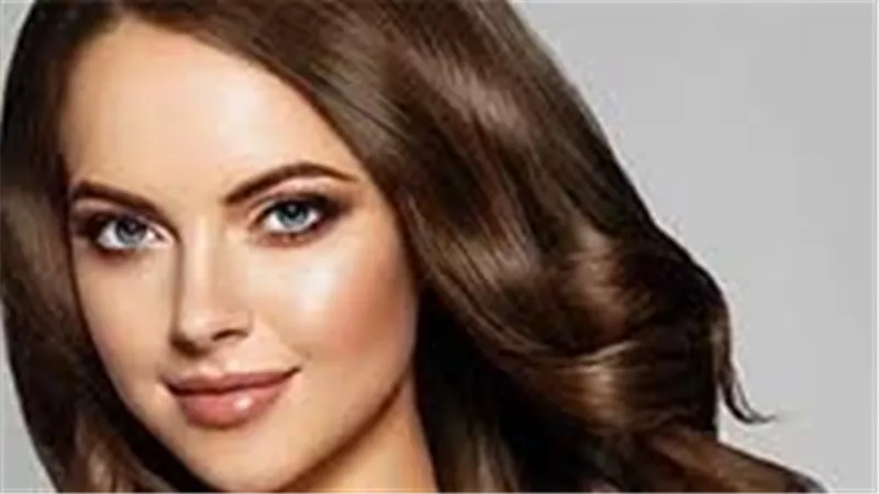 أبرزها الشوكولاتة.. أبرز صيحات صبغة الشعر للسمراوات 2026
