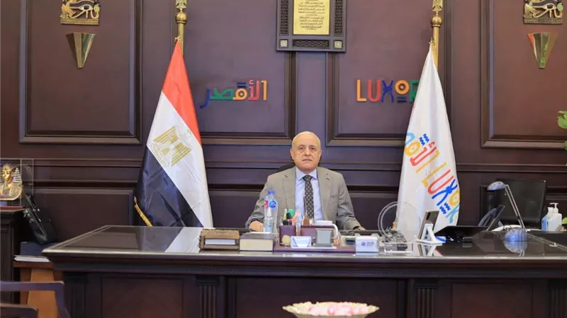 الأقصر تجهز شاشات عرض بالميادين لنقل افتتاح المتحف المصري الكبير