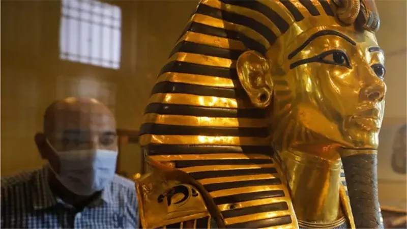 كنوز عابرة للأزمان.. المتحف المصري الكبير صفحة جديدة من المجد