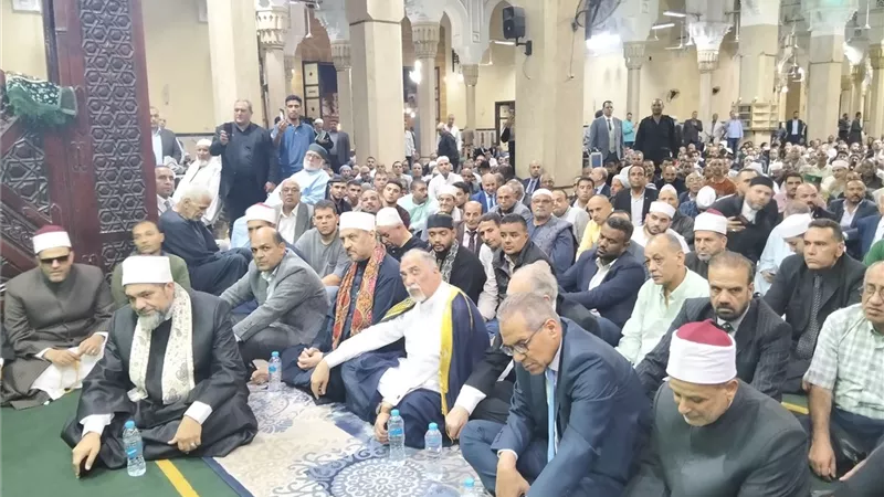 الطرق الصوفية تحتفل بمولد سيدي إبراهيم الدسوقي بمسجده | صور