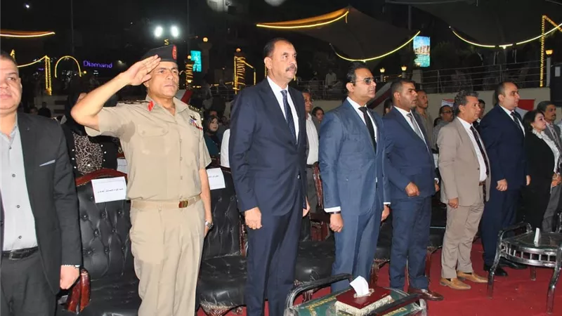 سوهاج ترتدي ثوب الفرح بتكريم 400 من الكوادر الطبية والإدارية بالمحافظة 