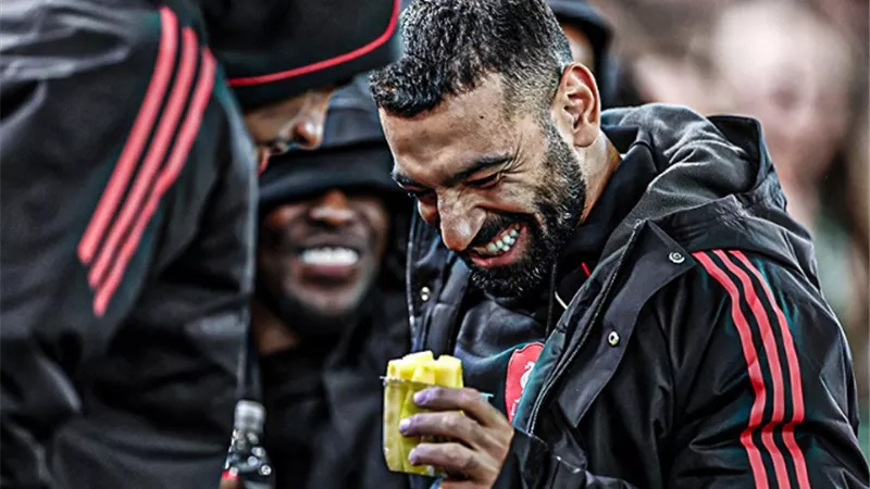 بين الانتقاد والسخرية.. الجماهير تتفاعل مع تصرفات محمد صلاح ضد كريستال بالاس