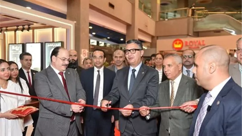 وزير التجارة: تنظيم المعارض المتخصصة يعكس قوة الصناعة الوطنية