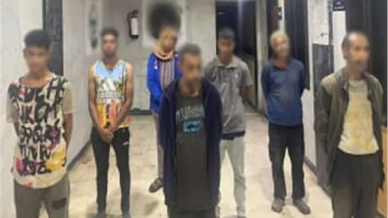 ضبط 11 شخصا بينهم 4 سيدات بتهمة استغلال الأحداث في التسول