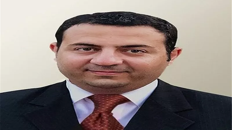 حرب إيران وأمريكا تدفع الدولار للصعود لـ 48.75 جنيه.. خبير يوضح الأسباب