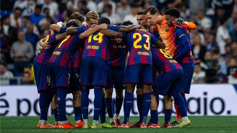 برشلونة يحاول نسيان أوجاع الكلاسيكو أمام ألتشي في الدوري الإسباني