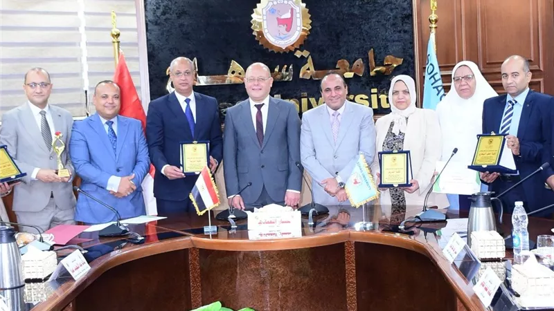 جامعة سوهاج تحتفل بالتميز المجتمعي وتكرم الكليات الفائزة