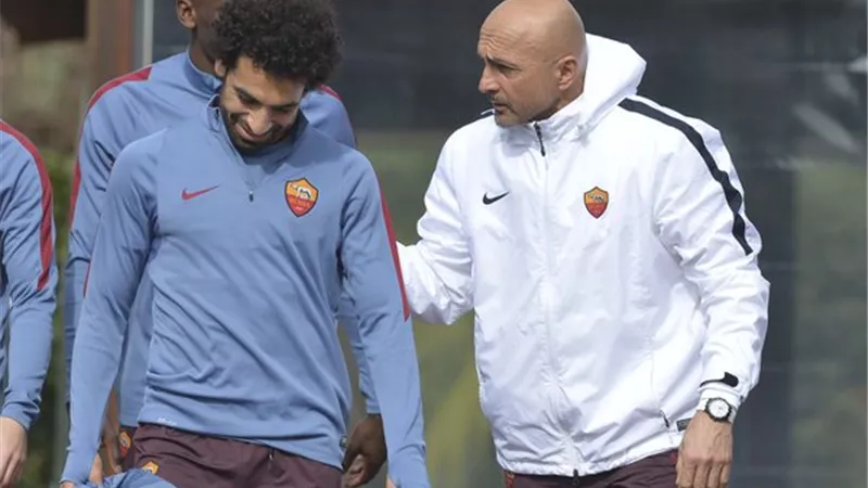 سباليتي يضع محمد صلاح في تشكيله المثالي عبر مسيرته التدريبية