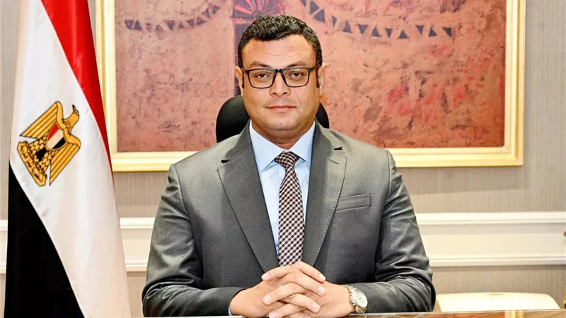 الشربيني يقود خطة جديدة لتوحيد الرؤى وتعظيم موارد المجتمعات العمرانية
