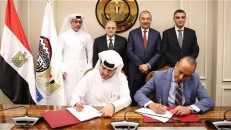 مصر توقع شراكة ثلاثية لتصنيع الأدوية والمستلزمات الطبية عالميًا