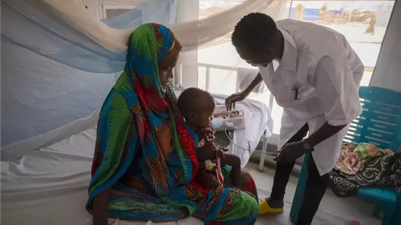   الأطباء تدين قتل المرضى والأطقم الطبية في السودان 