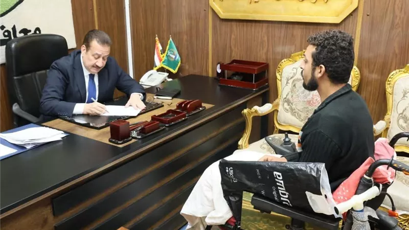 وصفه بالأب الروحي.. رسالة مؤثرة من مريض لمحافظ المنوفية 