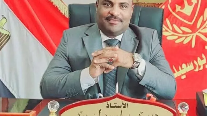 فول سوداني بالسوس.. تموين بورسعيد تضبط مكسرات فاسدة داخل محل تجاري  