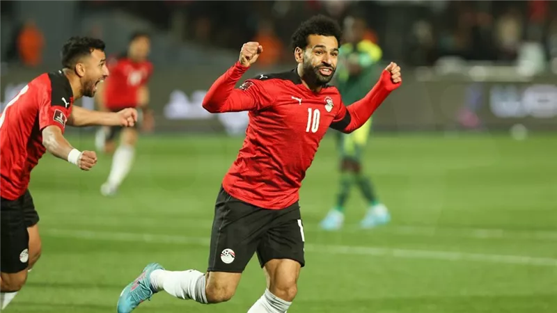 صدمة قوية للفراعنة.. محمد صلاح مهدد بالغياب عن معسكر منتخب مصر لكأس أمم أفريقيا