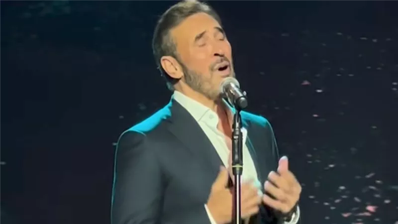 كاظم الساهر يتألق و يشعل 