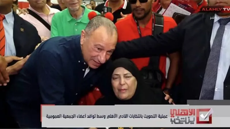 انتخابات النادي الأهلي.. الخطيب يظهر في مقر الجزيرة  
