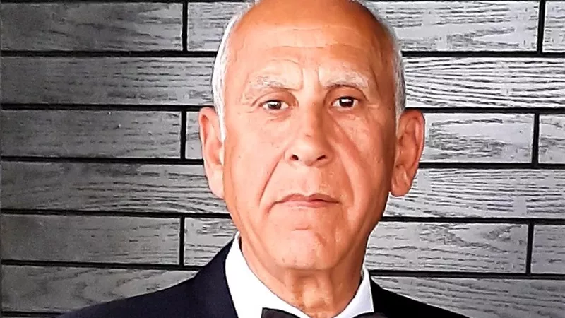 محسن الغمري: ذكريات العيد تعيد دفء الأسرة رغم تغير الزمن | خاص