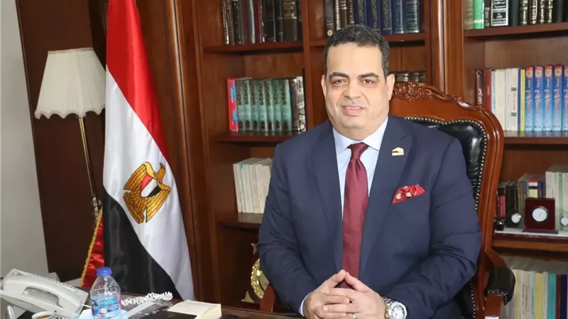 عصام هلال: المشاركة الشعبية بالانتخابات أحد عوامل استقرار المشهد السياسي|فيديو